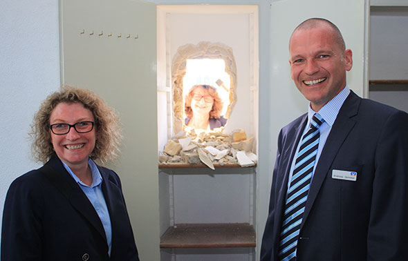 Neue Fenster im Maudacher Schloss